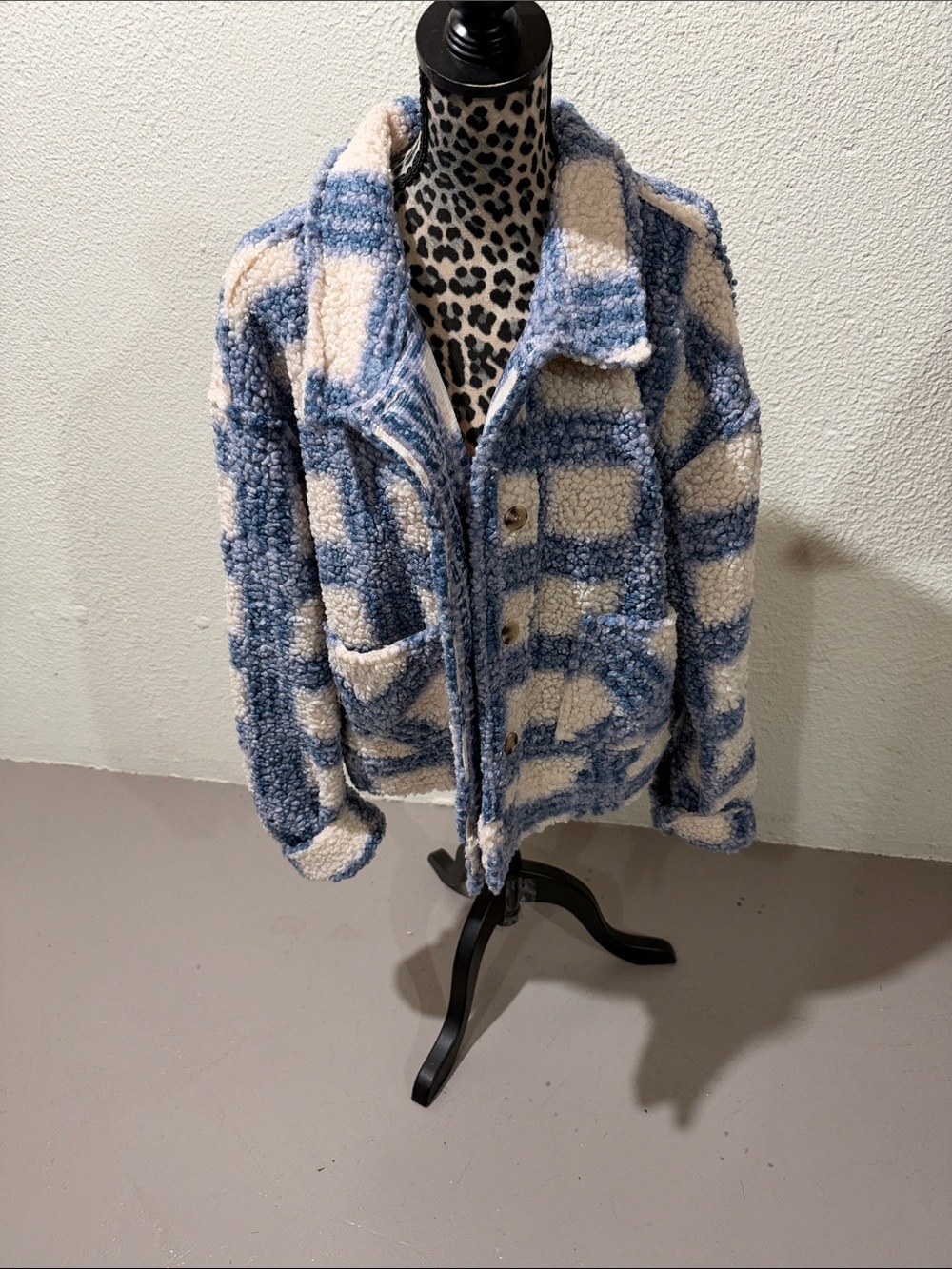 Plaid Sherpa Button-Up Jacket in Blue & Cream